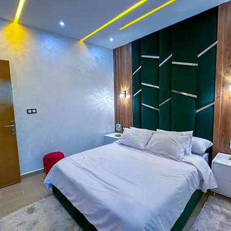 Veluxa - Luxury Holiday Homes - Centric Flat Tánger Exterior foto