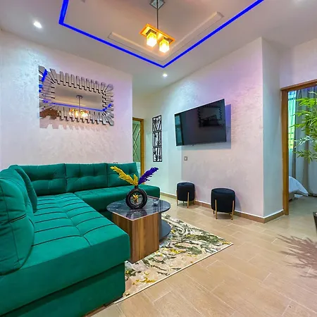 Veluxa - Luxury Holiday Homes - Centric Flat Tánger Exterior foto