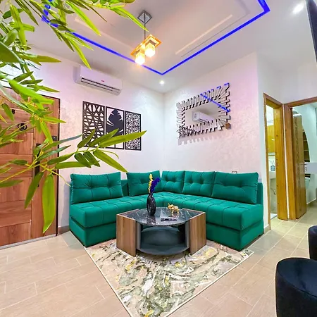 Veluxa - Luxury Holiday Homes - Centric Flat Tánger Exterior foto