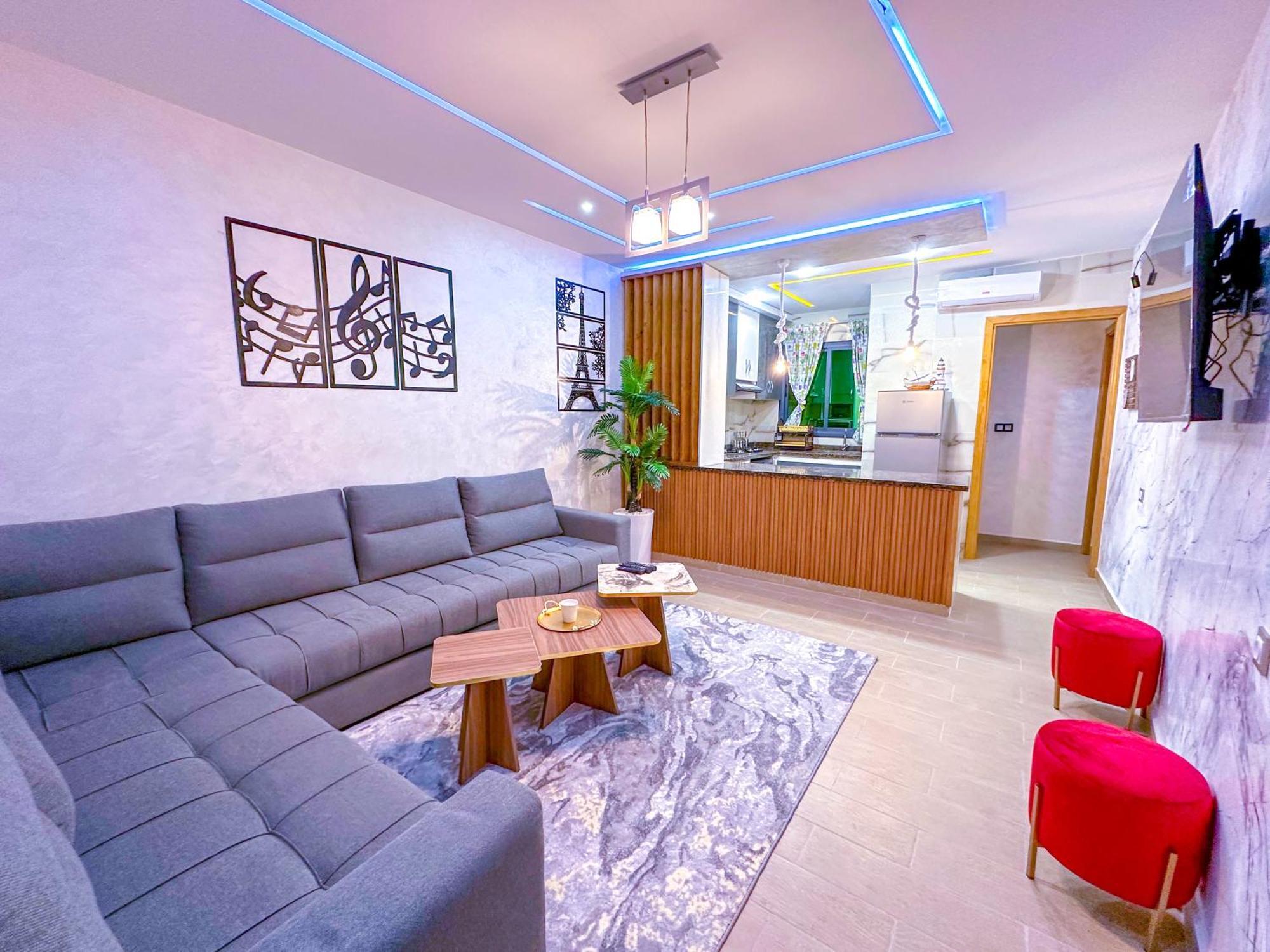 Veluxa - Luxury Homes - Centric Flat *