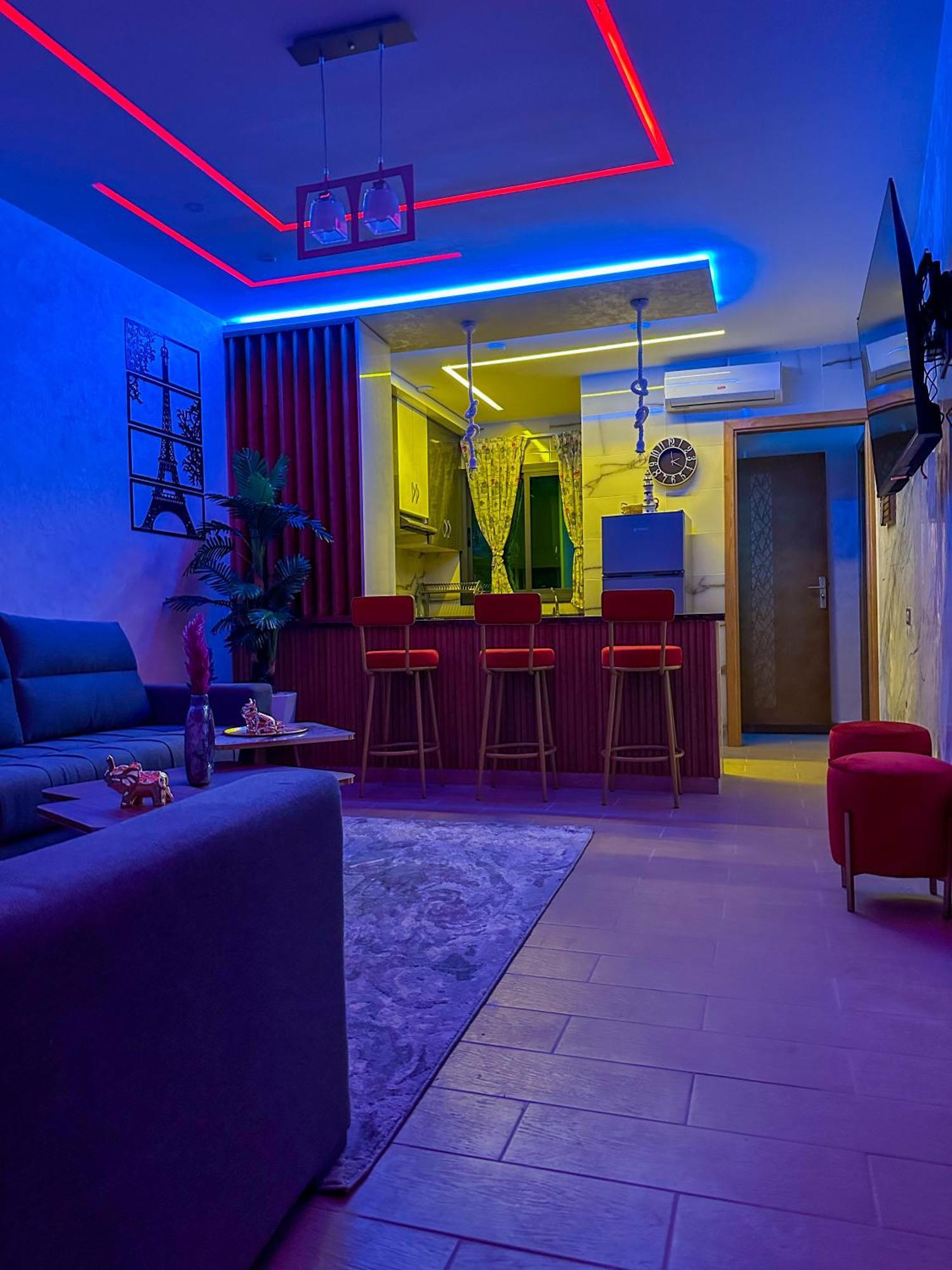 Veluxa - Luxury Homes - Centric Flat Apartment