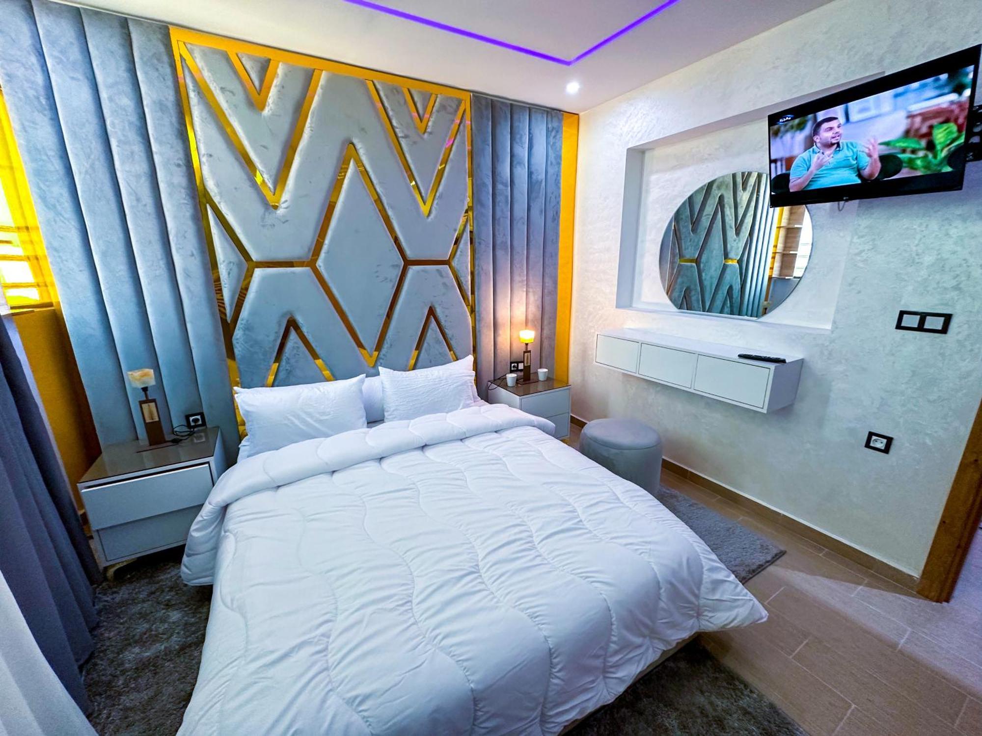 Veluxa - Luxury Homes - Centric Flat Apartment Tangier