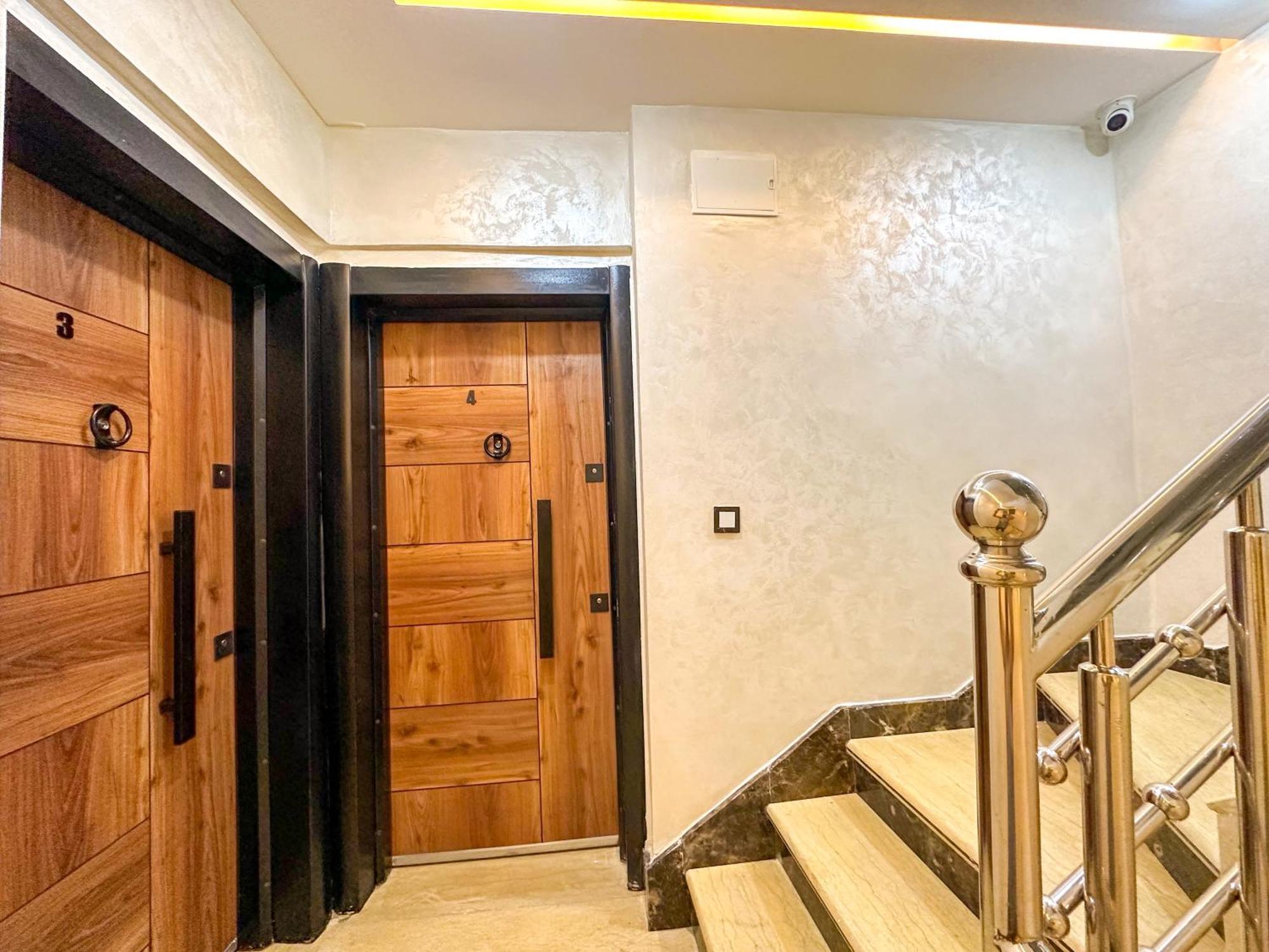 Veluxa - Luxury Homes - Centric Flat