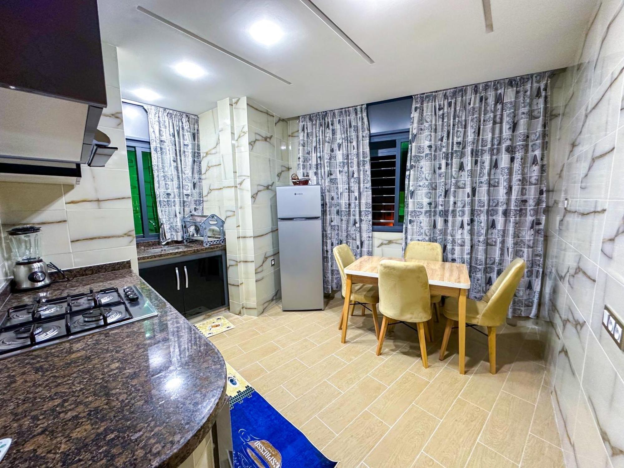Veluxa - Luxury Homes - Centric Flat *